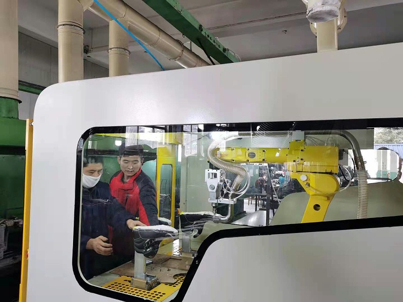 门徒娱乐注塑生产设备