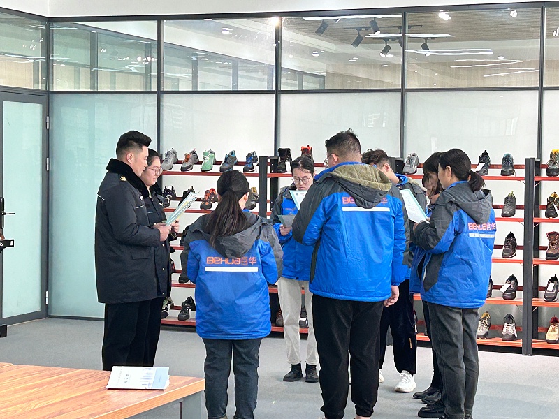 门徒娱乐开展“构筑和谐劳动关系，营造良好用工环境”宣传