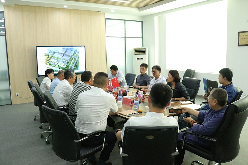 广东省贸促会党组成员、副会长刘晓江一行莅临门徒娱乐调研指导