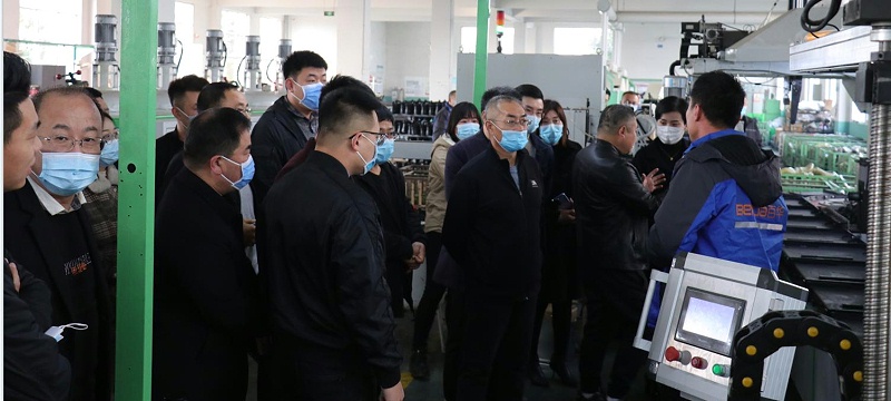 沂南县中小企业发展局领导莅临门徒娱乐指导工作