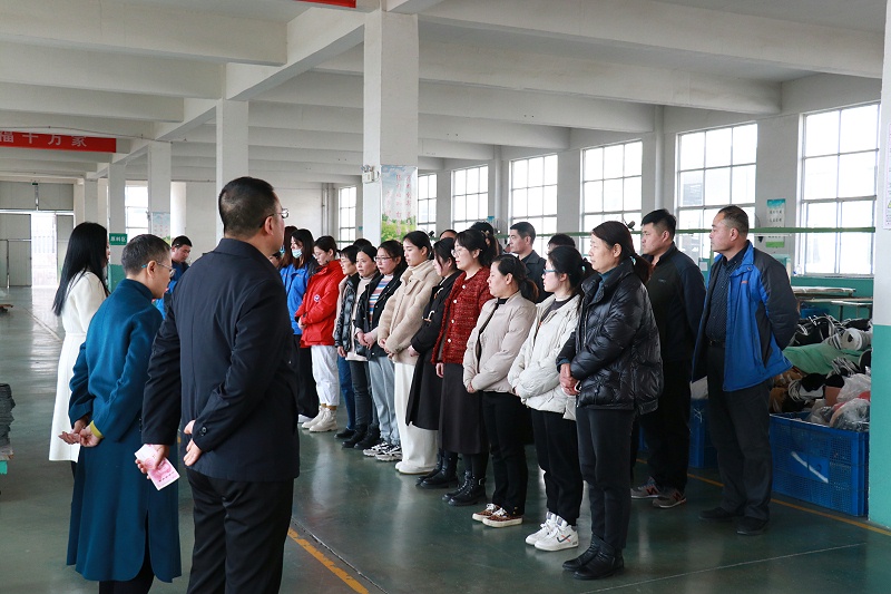 广东门徒娱乐组织爱心募捐活动